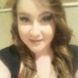 Meet your Posher, Lorena